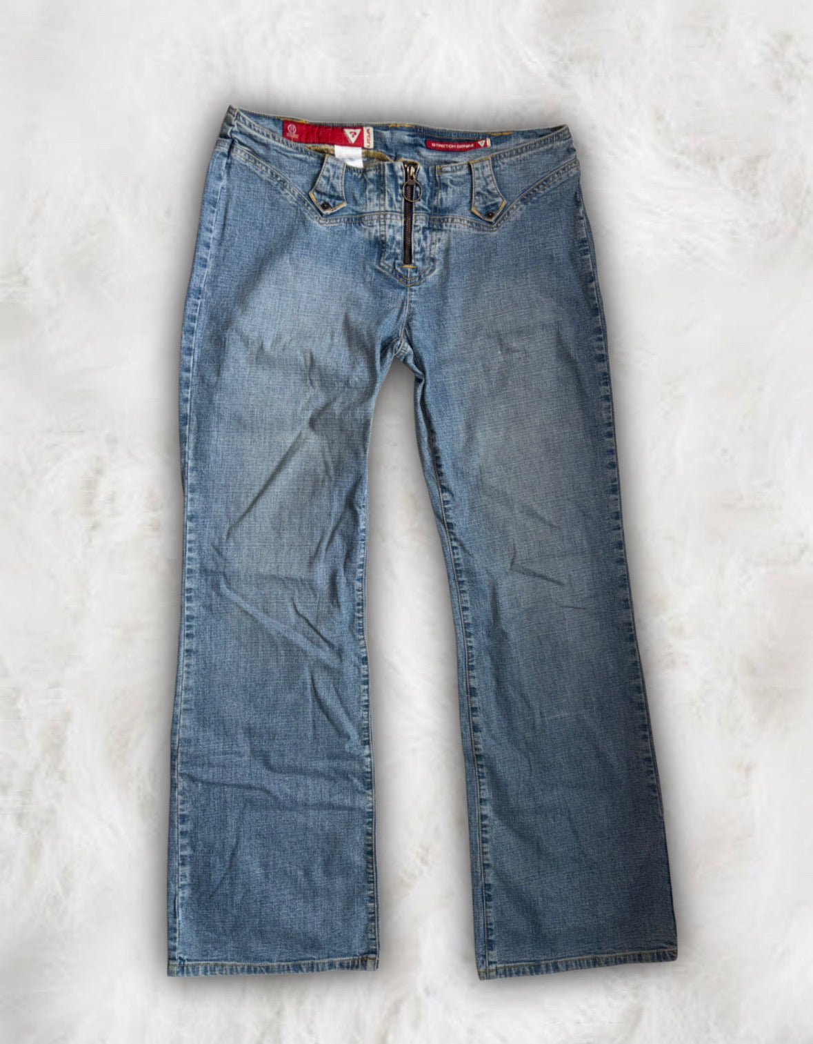 Guess Vintage Low-Waisted Guess Jeans