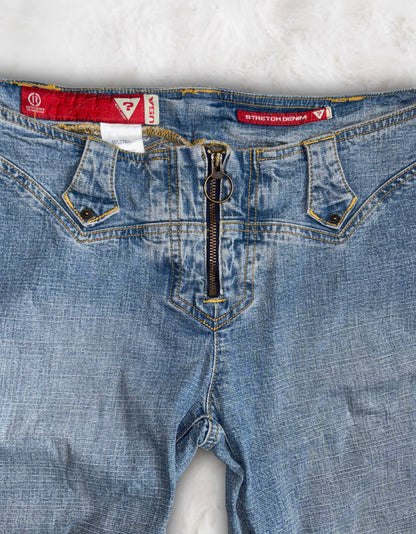 Guess Vintage Low-Waisted Guess Jeans