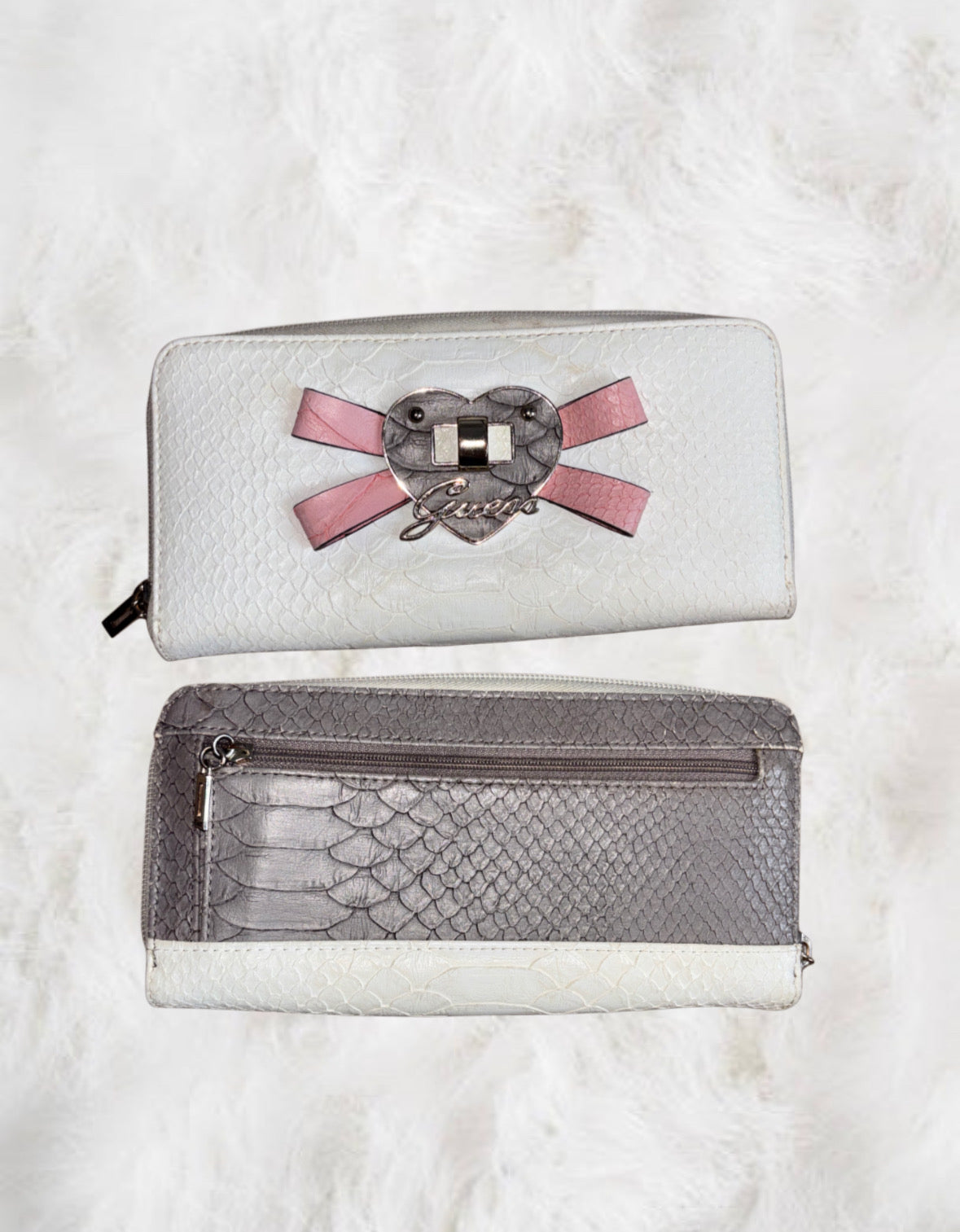 Guess Paradise Patch Barrel Bag & Wallet