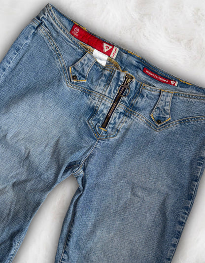 Guess Vintage Low-Waisted Guess Jeans