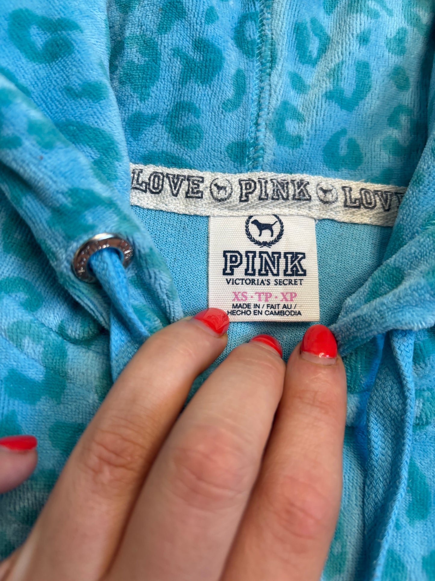 Victoria’s Secret PINK y2k Baby Blue Leopard Print Velour Hoodie
