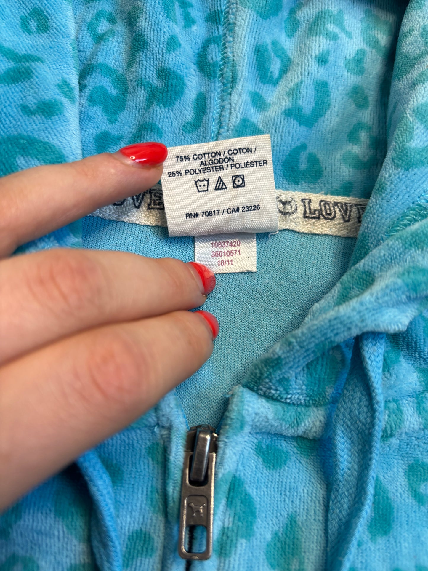Victoria’s Secret PINK y2k Baby Blue Leopard Print Velour Hoodie